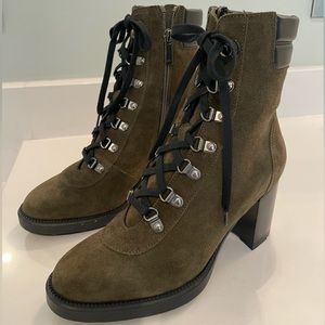 *BRAND NEW* Aquatalia Iriana Green Suede Boots